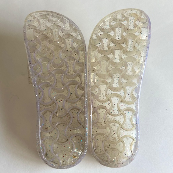 Wild Diva Multicolor Synthetic Flip Flops size 9 - Picture 9 of 14